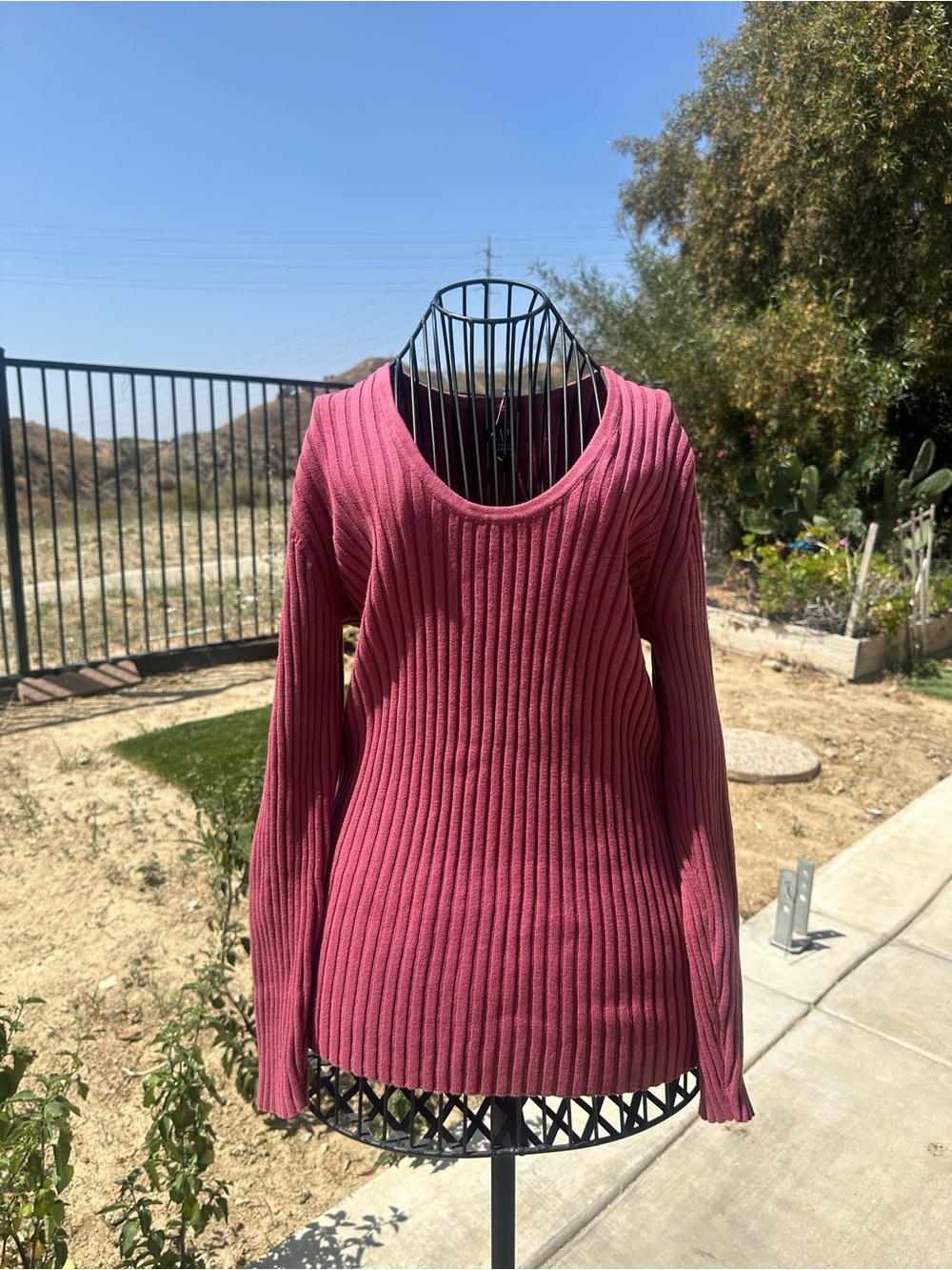 GAP Maternity Ribbed Scoop Neck Sweater in Dusty Rose